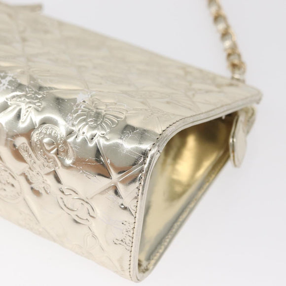 CHANEL Matelasse Shoulder Bag Patent leather Gold CC Auth 168139