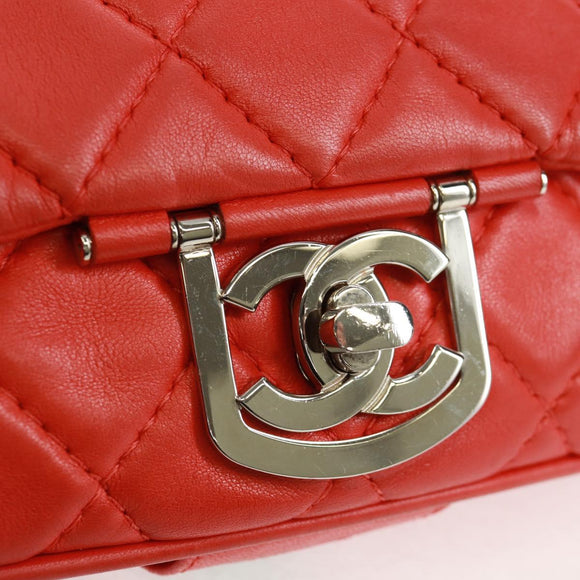 CHANEL Matelasse 25 Chain Shoulder Bag Lamb Skin Red Silver CC Auth 168175V