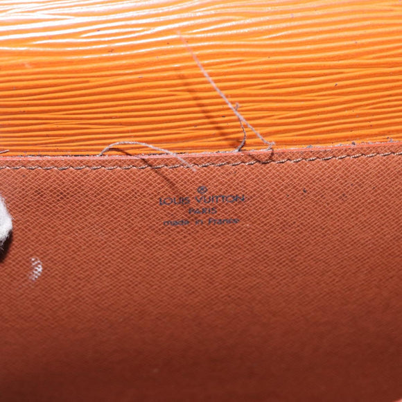 LOUIS VUITTON Epi Porte Documents Bandouliere Zipangu Gold M54468 LV Auth 168237