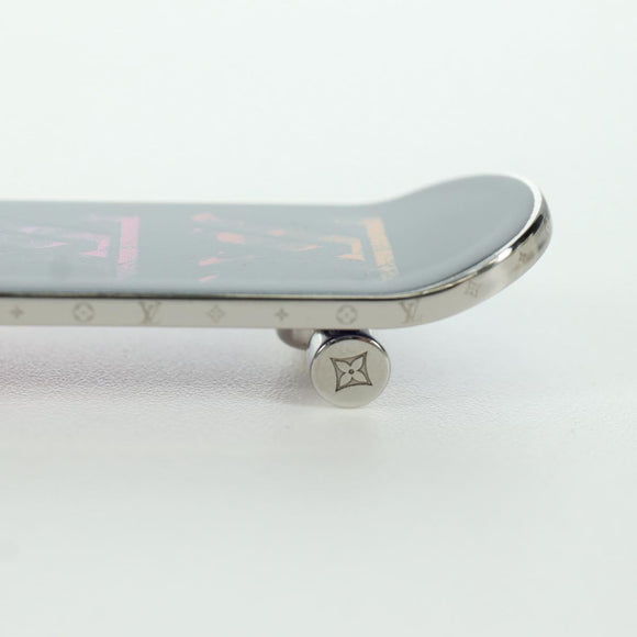 LOUIS VUITTON Bijoux Sac Skate Board Charm metal Silver tone MP3269 Auth 168252M