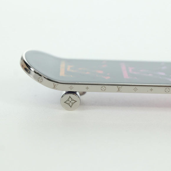 LOUIS VUITTON Bijoux Sac Skate Board Charm metal Silver tone MP3269 Auth 168252M