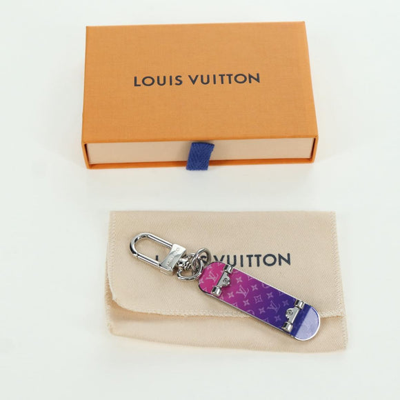 LOUIS VUITTON Bijoux Sac Skate Board Charm metal Silver tone MP3269 Auth 168252M