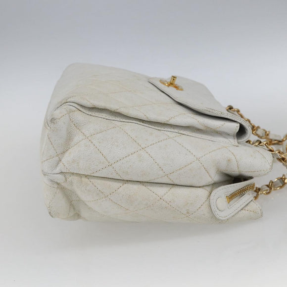 CHANEL Matelasse Chain Shoulder Bag Caviar Skin White Gold CC Auth 168296