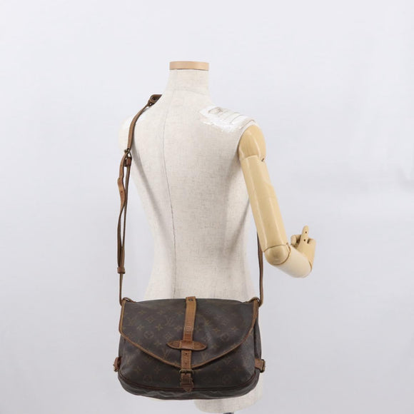 LOUIS VUITTON Monogram Saumur 30 Shoulder Bag M42256 LV Auth 168363