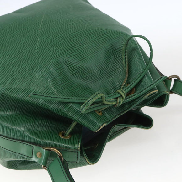 LOUIS VUITTON Epi Petit Noe Shoulder Bag Green M44104 LV Auth 168370