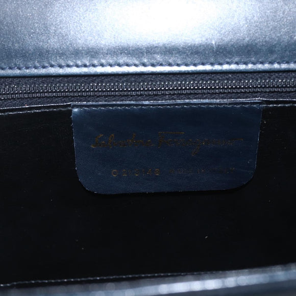 Salvatore Ferragamo Gancini Chain Shoulder Bag Leather Navy Gold Auth 168385