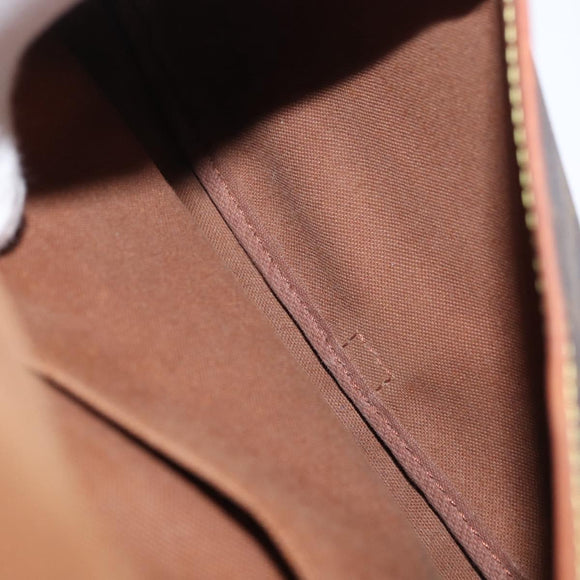 LOUIS VUITTON Monogram Saumur 30 Shoulder Bag M42256 LV Auth 168684