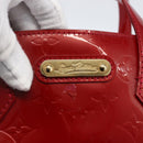 LOUIS VUITTON Monogram Vernis Wilshire PM Bag Rouge Favist M91644 LV Auth 169042-14