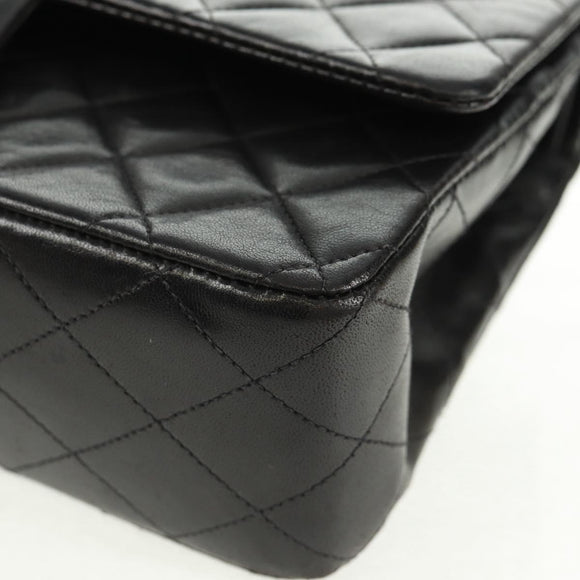 CHANEL Matelasse 25 Double Flap Chain Bag Lamb Skin Black Gold CC Auth 169170SAV