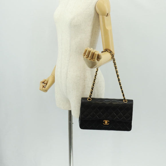 CHANEL Matelasse 25 Double Flap Chain Bag Lamb Skin Black Gold CC Auth 169170SAV