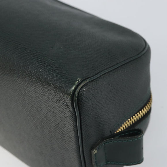 LOUIS VUITTON Taiga Trousse Toilette PM Clutch Bag Epicea M30224 LV Auth 169251