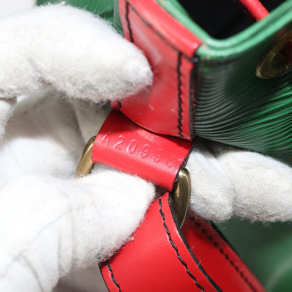 LOUIS VUITTON Epi Petit Noe Shoulder Bag Bicolor Green Red M44147 Auth 169262