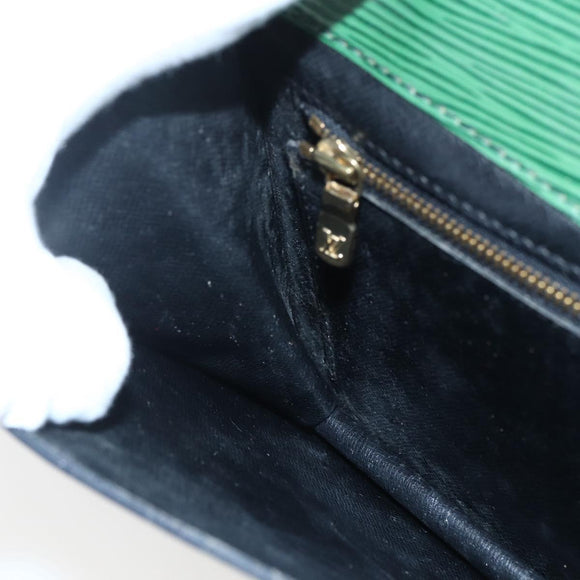 LOUIS VUITTON Epi Montaigne 23 Clutch Bag Green M52664 LV Auth 169311