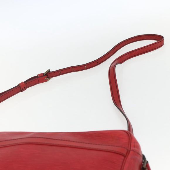 LOUIS VUITTON Epi Trocadero 27 Shoulder Bag Red M52317 LV Auth 169554