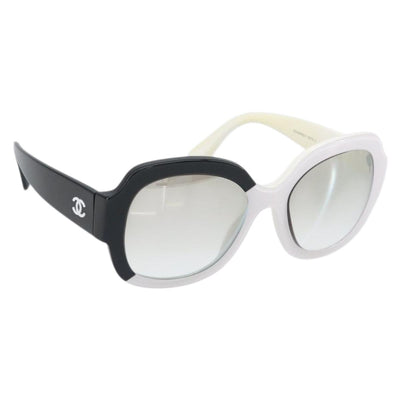 CHANEL Sunglasses plastic Black White CC Auth 169650