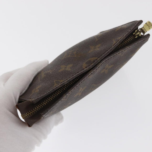 LOUIS VUITTON Monogram Poche Toilette 15 Pouch M47546 LV Auth 169652