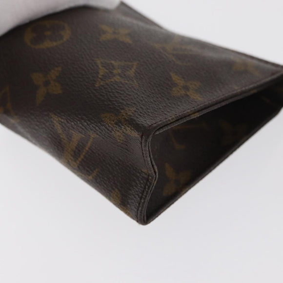 LOUIS VUITTON Monogram Poche Toilette 15 Pouch M47546 LV Auth 169652