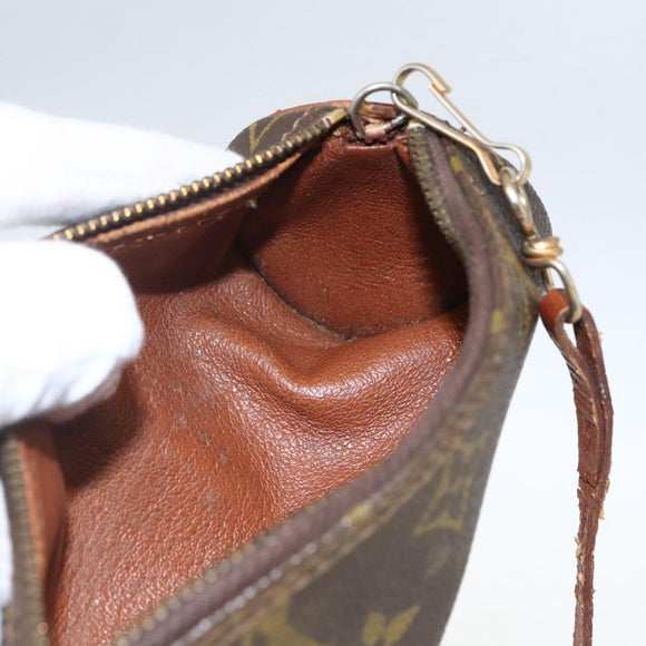 LOUIS VUITTON Monogram Papillon Pouch LV Auth 169832