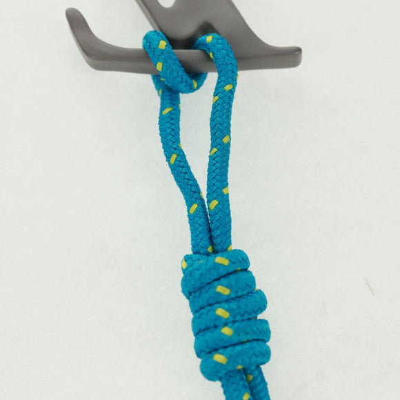 LOUIS VUITTON Porte Cles LV Shape Rope Charm metaal Blauw MP2618 LV Auth 169919M