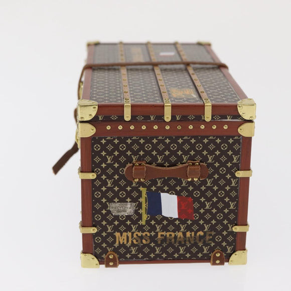 LOUIS VUITTON Briefbeschwerer Miss France Braun M99408 LV Auth 169921