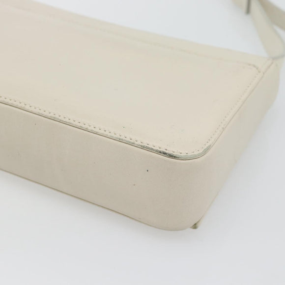 GUCCI Shoulder Bag Leather White Silver Auth 170113