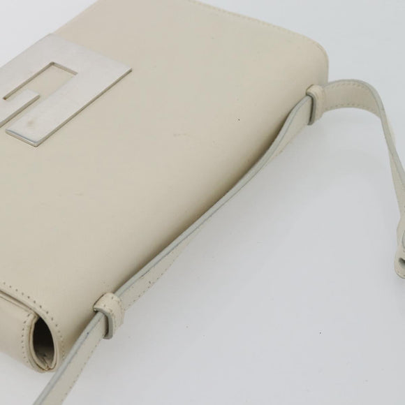 GUCCI Shoulder Bag Leather White Silver Auth 170113