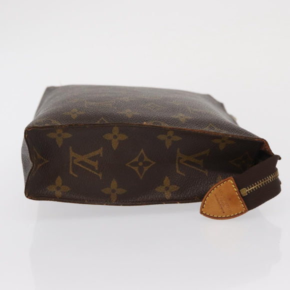 LOUIS VUITTON Monogram Poche Toilette 26 Pouch M47542 LV Auth 170187