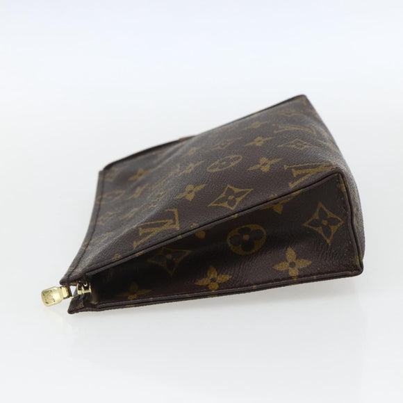 LOUIS VUITTON Monogram Poche Toilette 19 Etui M47544 LV Auth 170581