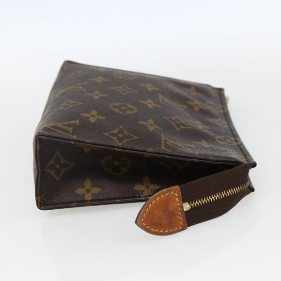 LOUIS VUITTON Monogram Poche Toilette 19 Etui M47544 LV Auth 170581