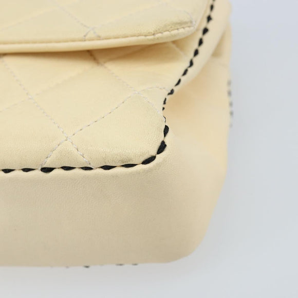 CHANEL Matelasse 22 Chain Shoulder Bag Lamb Skin Ivory Gold CC Auth 170660SAV