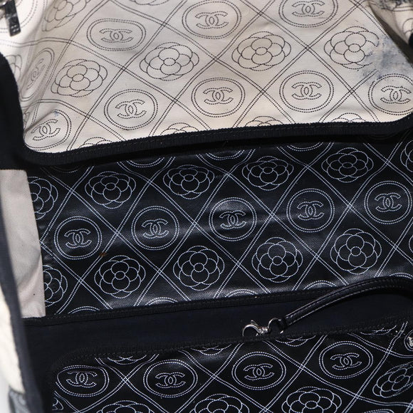 CHANEL Chain Matelasse Umhängetasche beschichtete Leinwand Schwarz Silber CC Auth 170665A