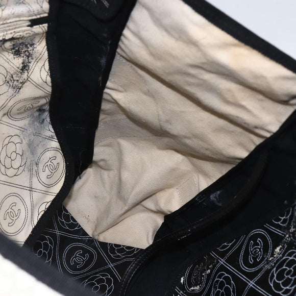 CHANEL Chain Matelasse Umhängetasche beschichtete Leinwand Schwarz Silber CC Auth 170665A