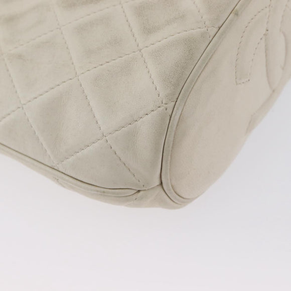 CHANEL Matelasse Shoulder Bag Lamb Skin Ivory Gold CC Auth 170897