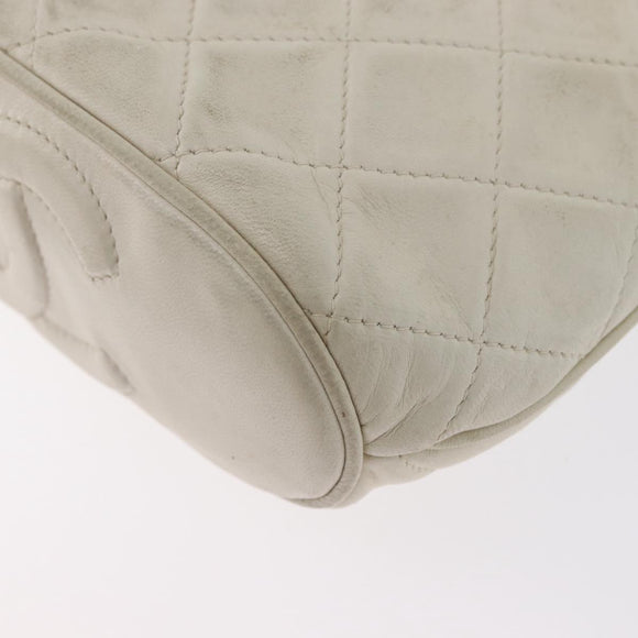 CHANEL Matelasse Shoulder Bag Lamb Skin Ivory Gold CC Auth 170897