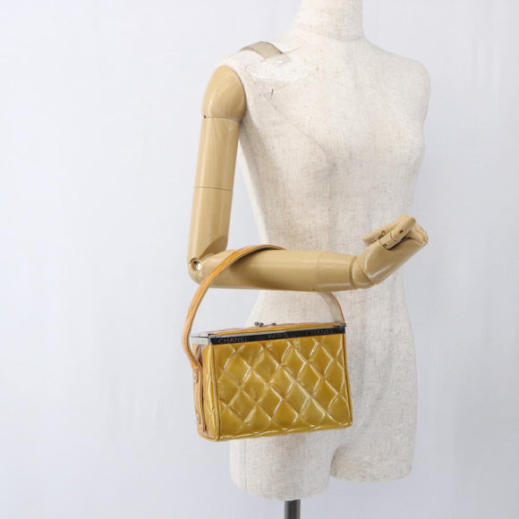 CHANEL Matelasse Vanity Box Patent leather Yellow Silver CC Auth 170933