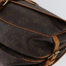 LOUIS VUITTON Monogram Saumur 30 Umhängetasche M42256 LV Auth 170962-15
