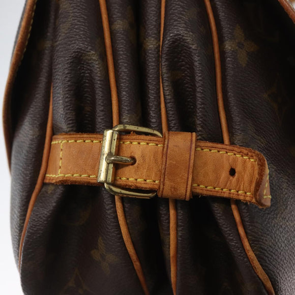 LOUIS VUITTON Monogram Saumur 30 Umhängetasche M42256 LV Auth 170962