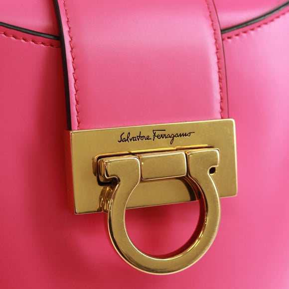 Salvatore Ferragamo Gancini Shoulder Bag Leather Pink Gold Auth 171099M