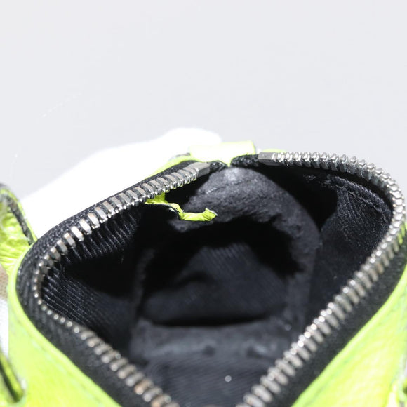 LOUIS VUITTON Taigalama Porte Cles Mini Keepall Charm Yellow M01048 Auth 171192