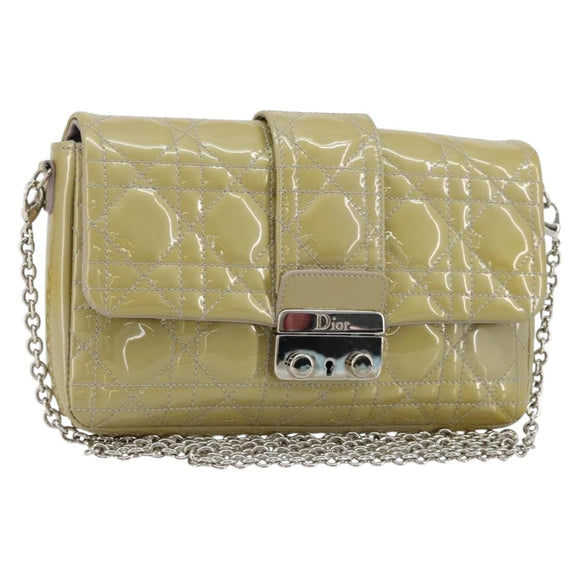 Christian Dior Chain Shoulder Bag Patent Leather Beige Silver Auth 171233