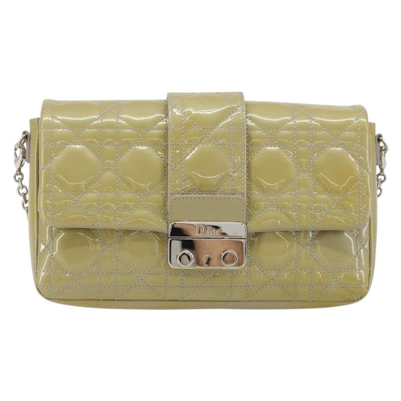 Christian Dior Chain Shoulder Bag Patent Leather Beige Silver Auth 171233
