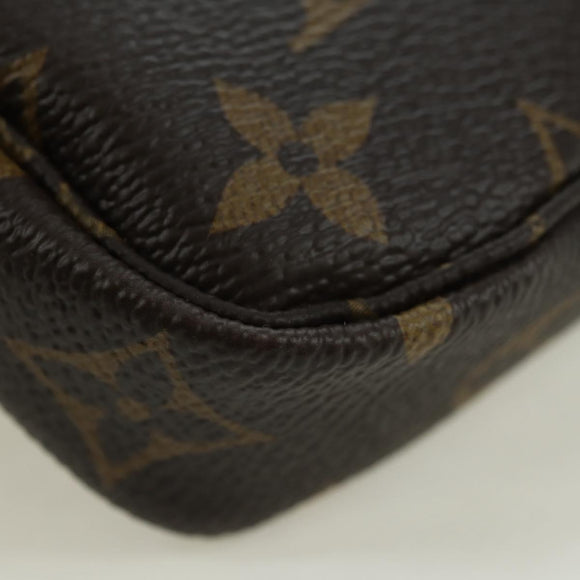 LOUIS VUITTON Vivienne Mini Pochette Accessoires Pouch M15328 LV Auth 171238SAM