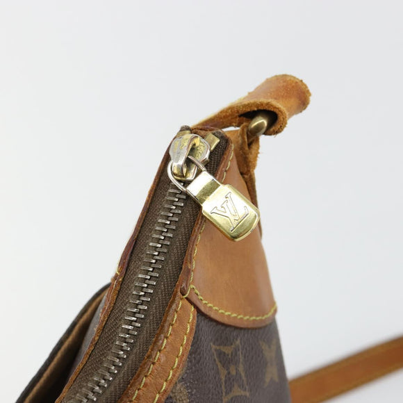 LOUIS VUITTON Monogram Odeon PM Shoulder Bag M56390 LV Auth 171245
