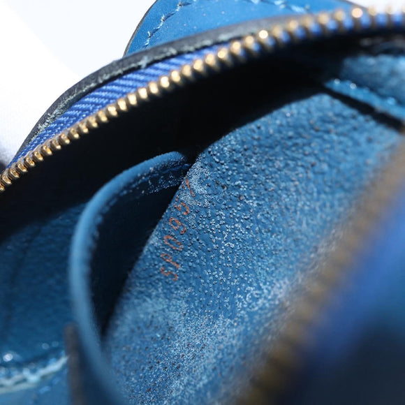 LOUIS VUITTON Epi DauphinePM Pouch Blue M48445 LV Auth 171325