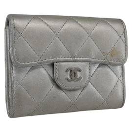 CHANEL Matelasse Card Case Leather Silver CC Auth 171336