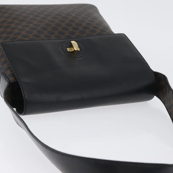 CELINE Macadam Canvas Schoudertas PVC Leer Zwart Goud Auth 171442V