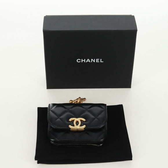 CHANEL Matelasse Pouch Leather Black Gold CC Auth 171856SAM