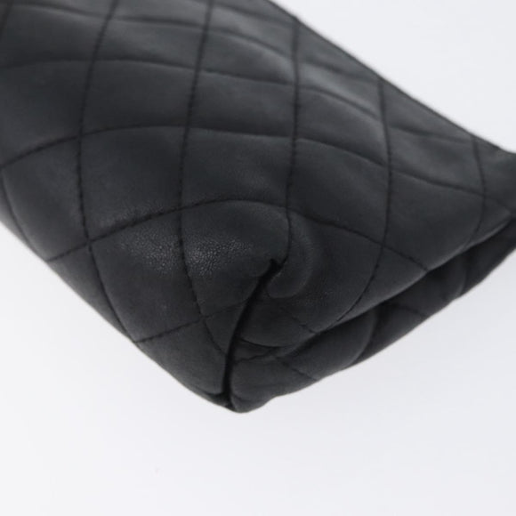 CHANEL Matelasse Pouch Lamb Skin Black Gold CC Auth 171878