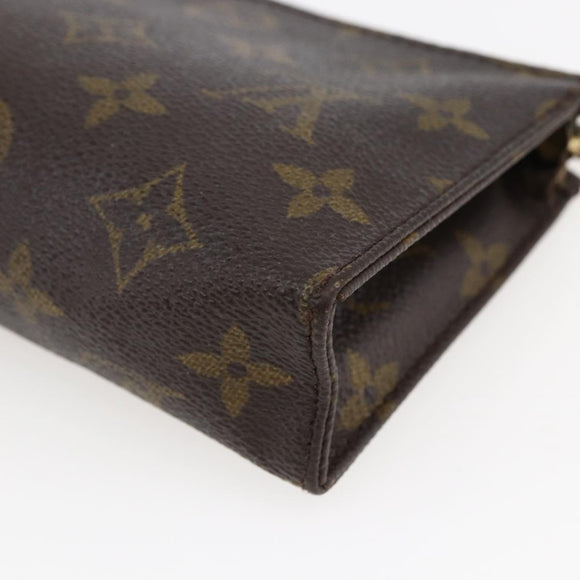 LOUIS VUITTON Monogram Poche Toilette 15 Pouch M47546 LV Auth 171880
