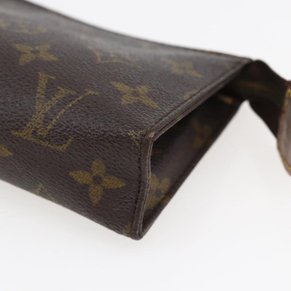LOUIS VUITTON Monogram Poche Toilette 15 Pouch M47546 LV Auth 171880